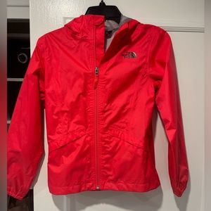 Girls North Face rain coat in dark pink